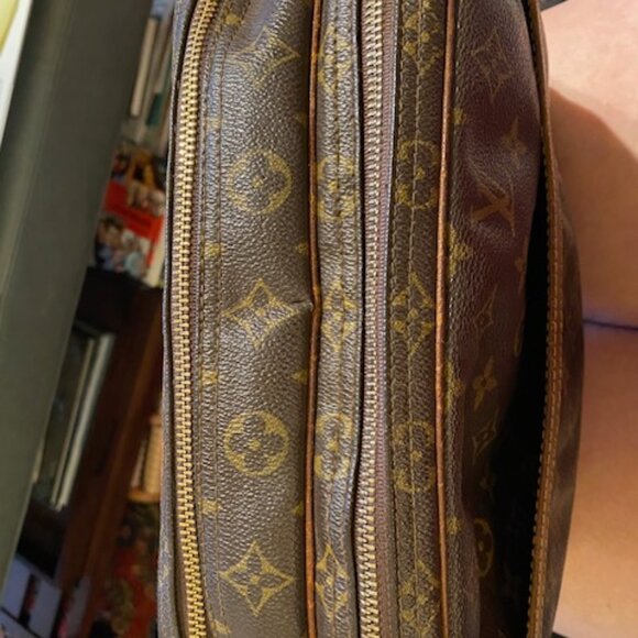 Authentic Vintage LOUIS VUITTON Reporter PM Monogram Canvas Crossbody Bag - Picture 16 of 16